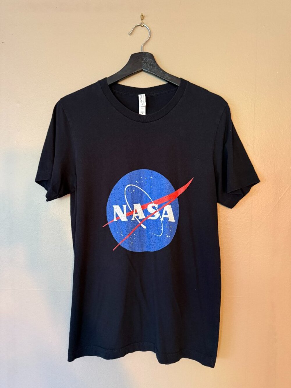 Canvas Men's NASA Meatball Logo Black Graphic T-Shirt Medium
